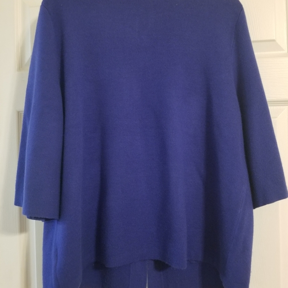 Hampshire Studio Cardigan w/Discounted Shipping - Picture 2 of 3